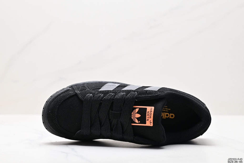 Men's black retro low-top sneakers - top view