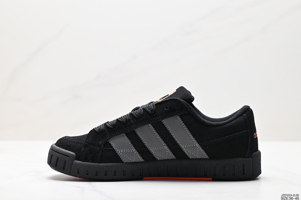 Men's black retro low-top sneakers - opposite side view