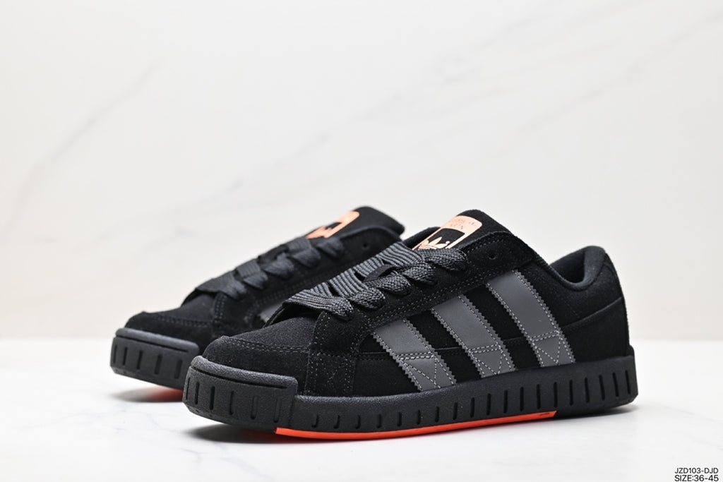 Men's black retro low-top sneakers - pair view