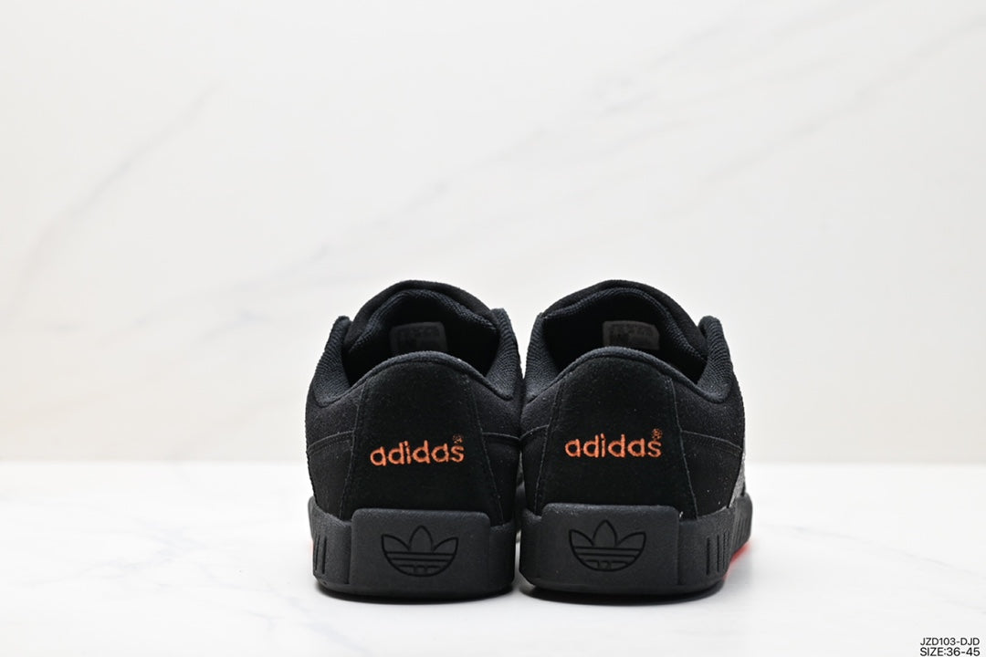 Men's black retro low-top sneakers - heel view